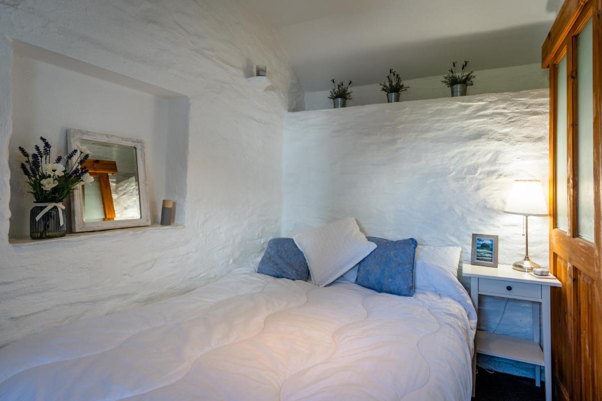 Finest Retreats - Garden Coombe - Housity