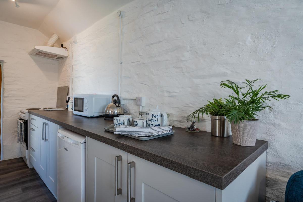 Finest Retreats - Garden Coombe - Housity