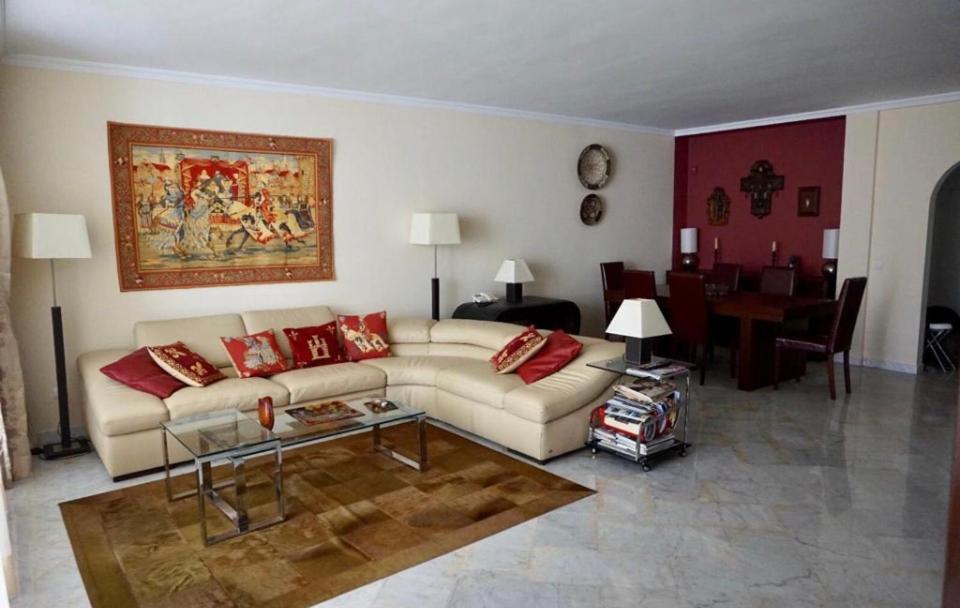 Apartment in Puente Romano Resort - Housity