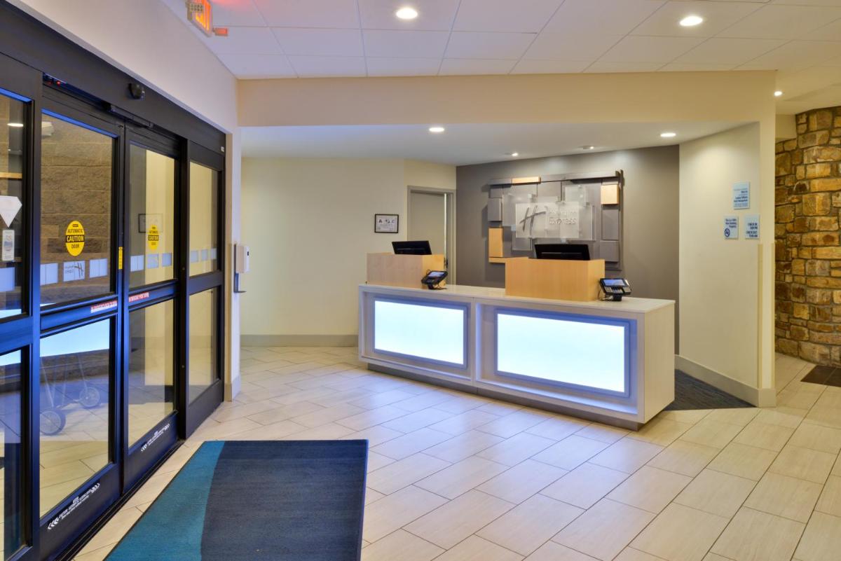 Holiday Inn Express Blowing Rock South, an IHG Hotel - Housity
