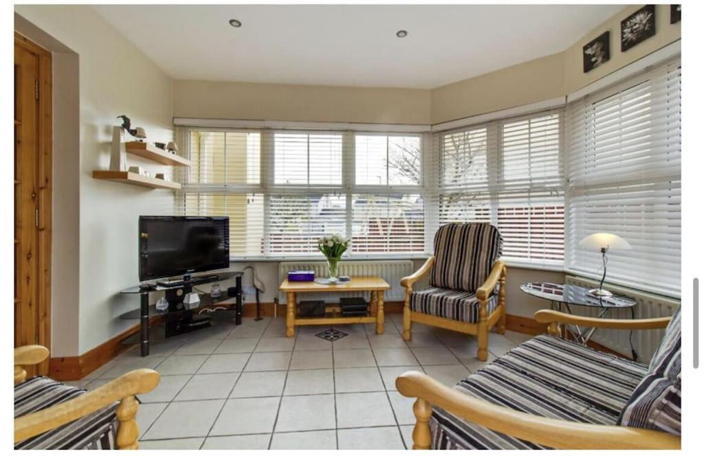 Muff 4 bed holiday rental - Housity