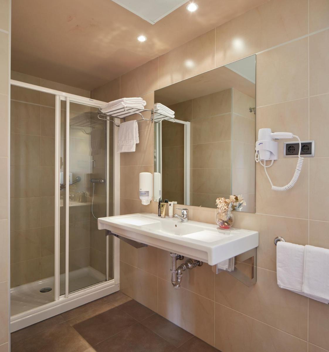 Un baño de Iraipe Santuario de Arantzazu Hotel