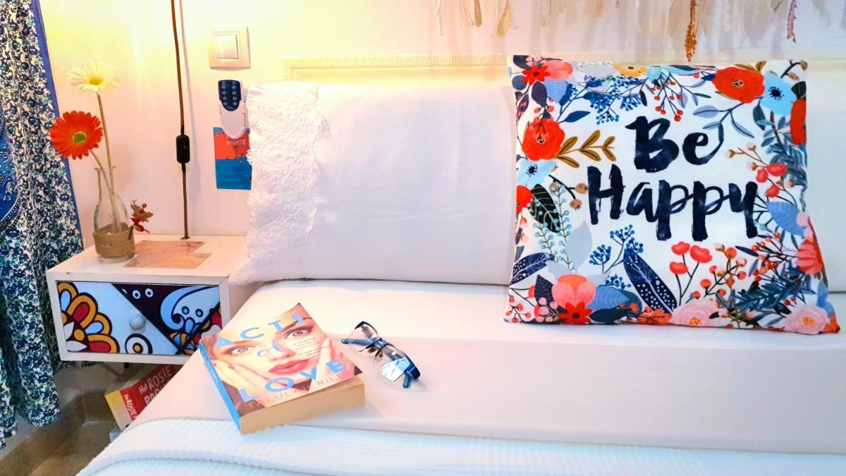 "Burrero Bay Høme" Geniu's Best Selection - Airport Homely Stays - Housity