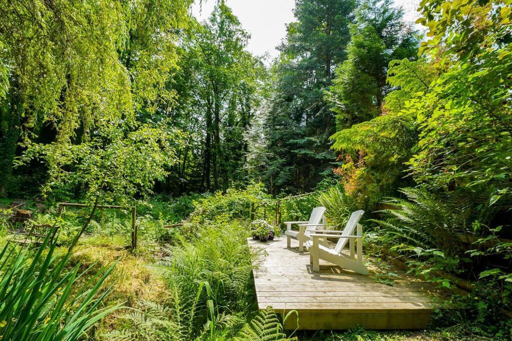 A Garden Oasis - 3-Bed Private Home Off Hwy 1 - Housity