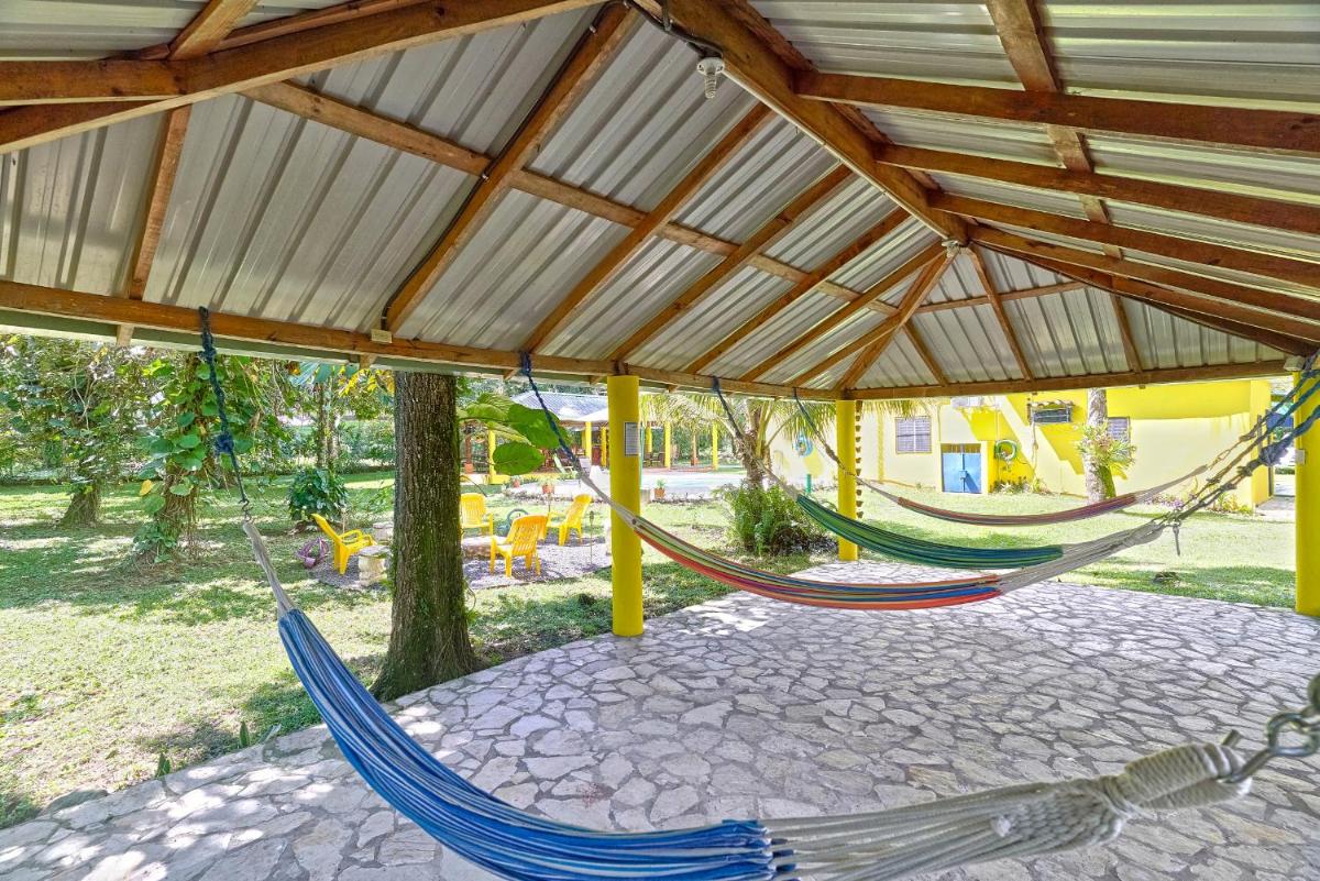 Villa con Piscina-BBQ-Gazebo-Fogata-Hamacas - Housity