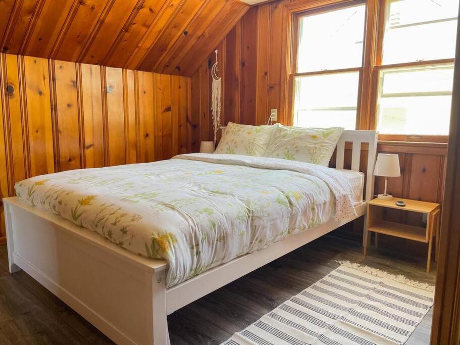 Suitetrails - Cozy Private Get Away House near National Park