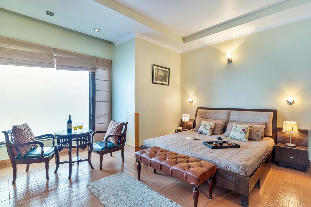 StayVista at Stonehill Manor with Outdoor Sitting, Bonfire - Housity