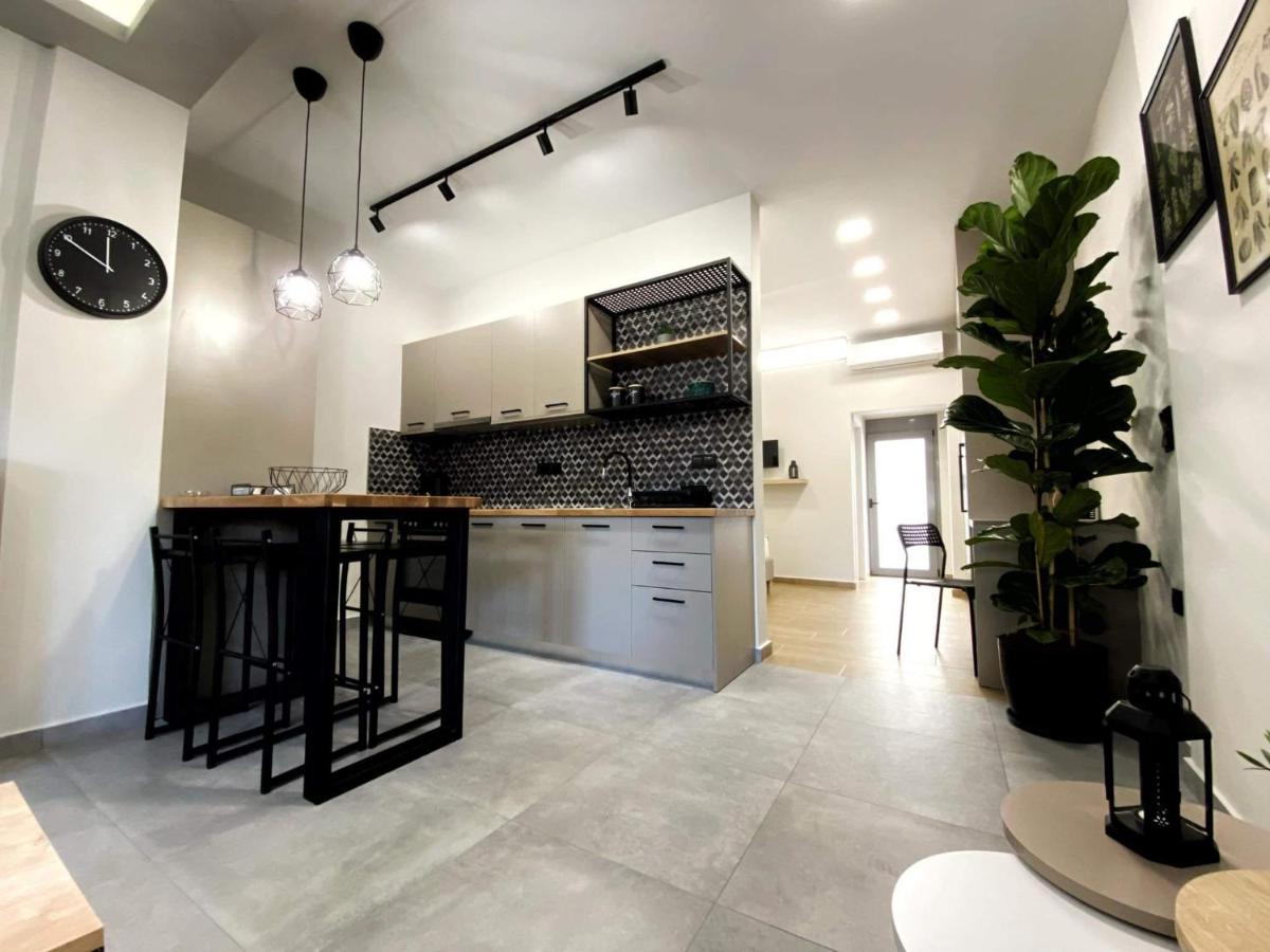 Tzoka Studio - Housity