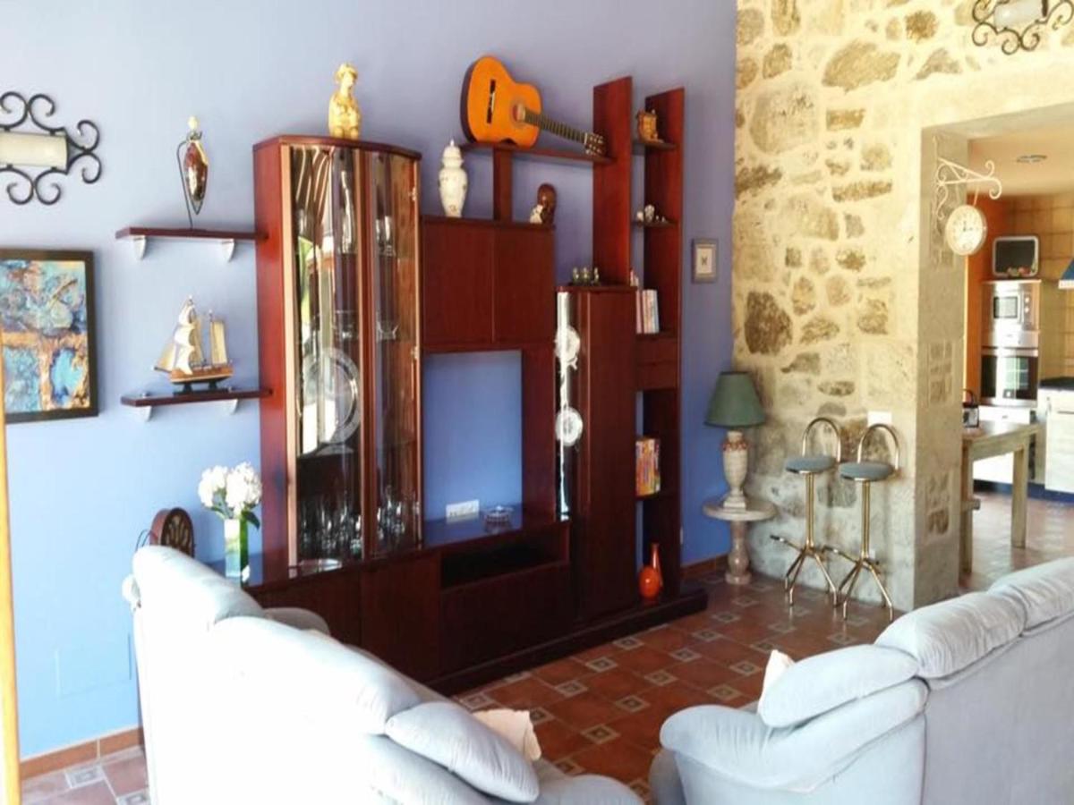 House - 4 Bedrooms with Pool - 4093 - Housity