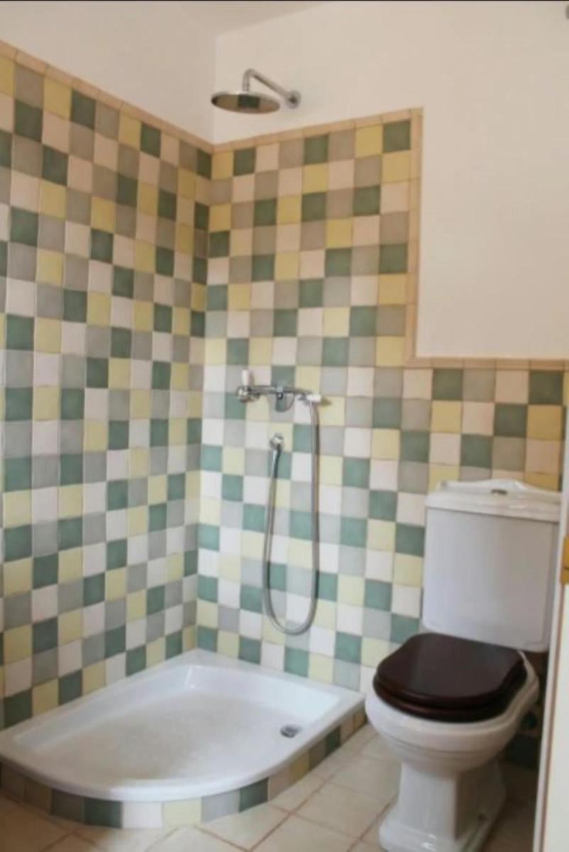 Villa - 5 Bedrooms with WiFi - 7841 - Housity