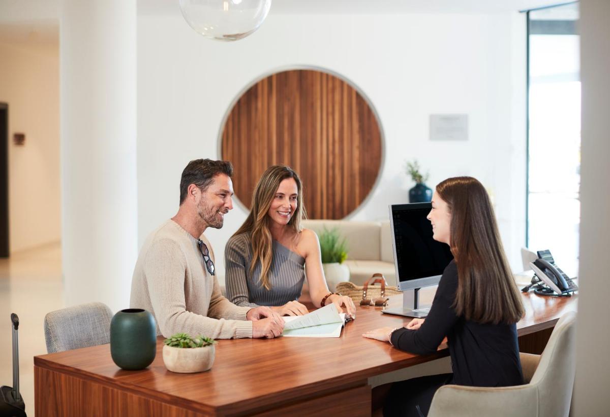 Os clientes hospedados em Longevity Health & Wellness Hotel - Adults Only