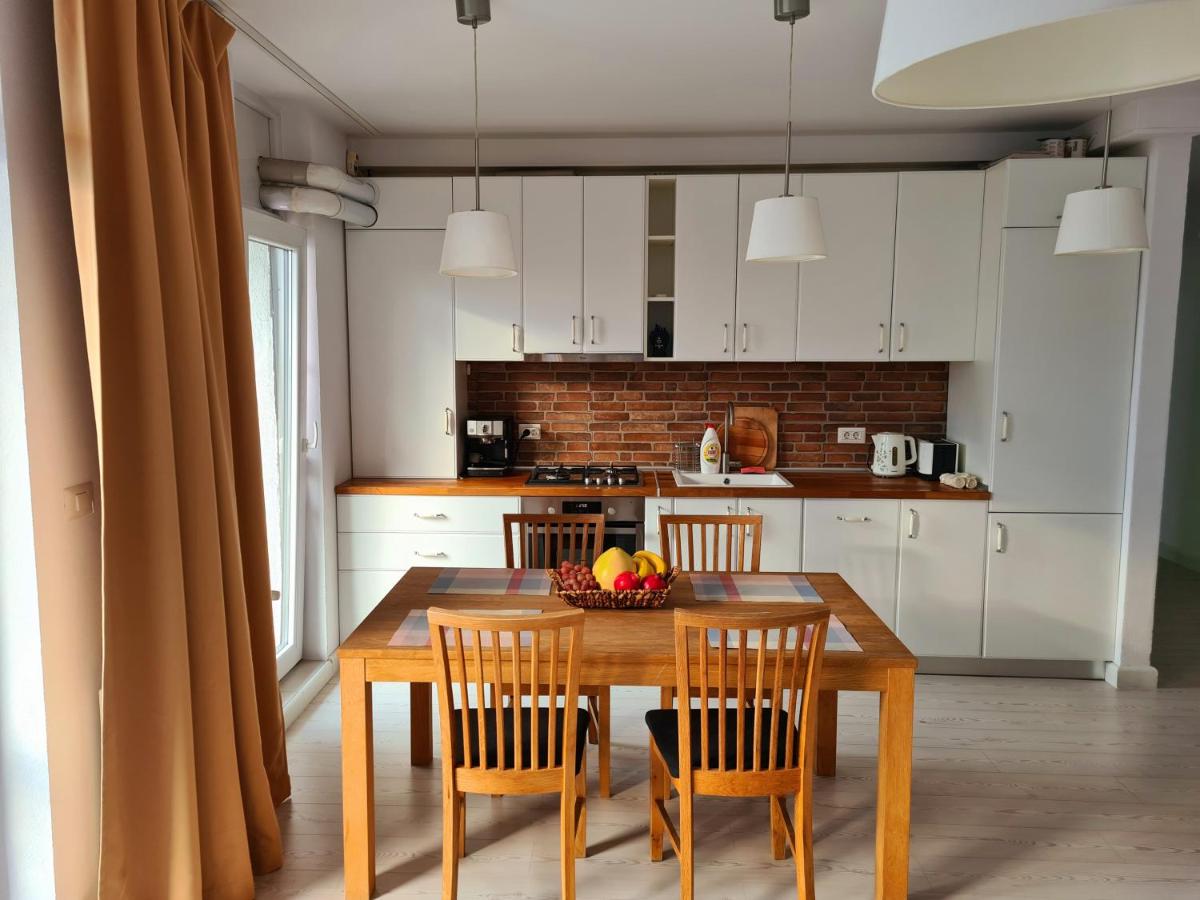 CENTRAL Apartament Urbana - Housity