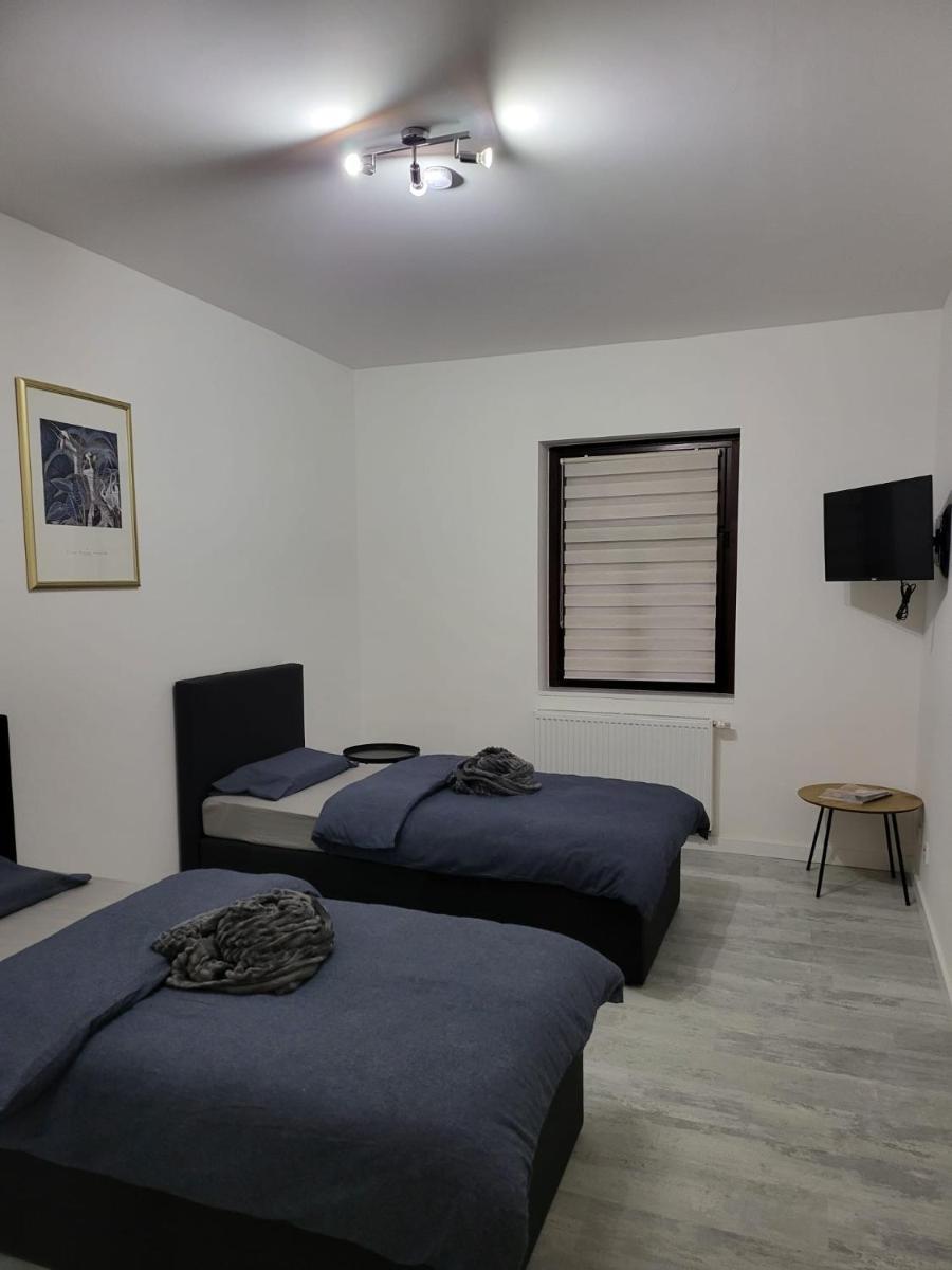 Place to sleep - Kassel: Direkt an der Uni - Housity