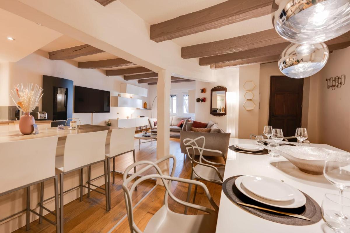 La Tour du Lac - Beautiful apartment in the heart of Annecy - Housity