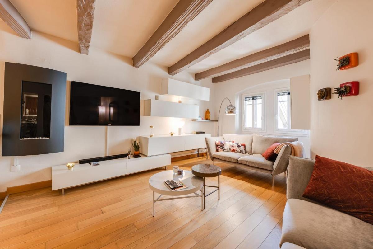 La Tour du Lac - Beautiful apartment in the heart of Annecy - Housity