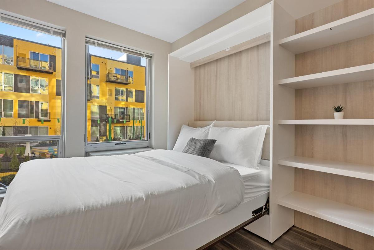 Beautiful Studio Oasis close to Kauffman Stadium 338 - Housity
