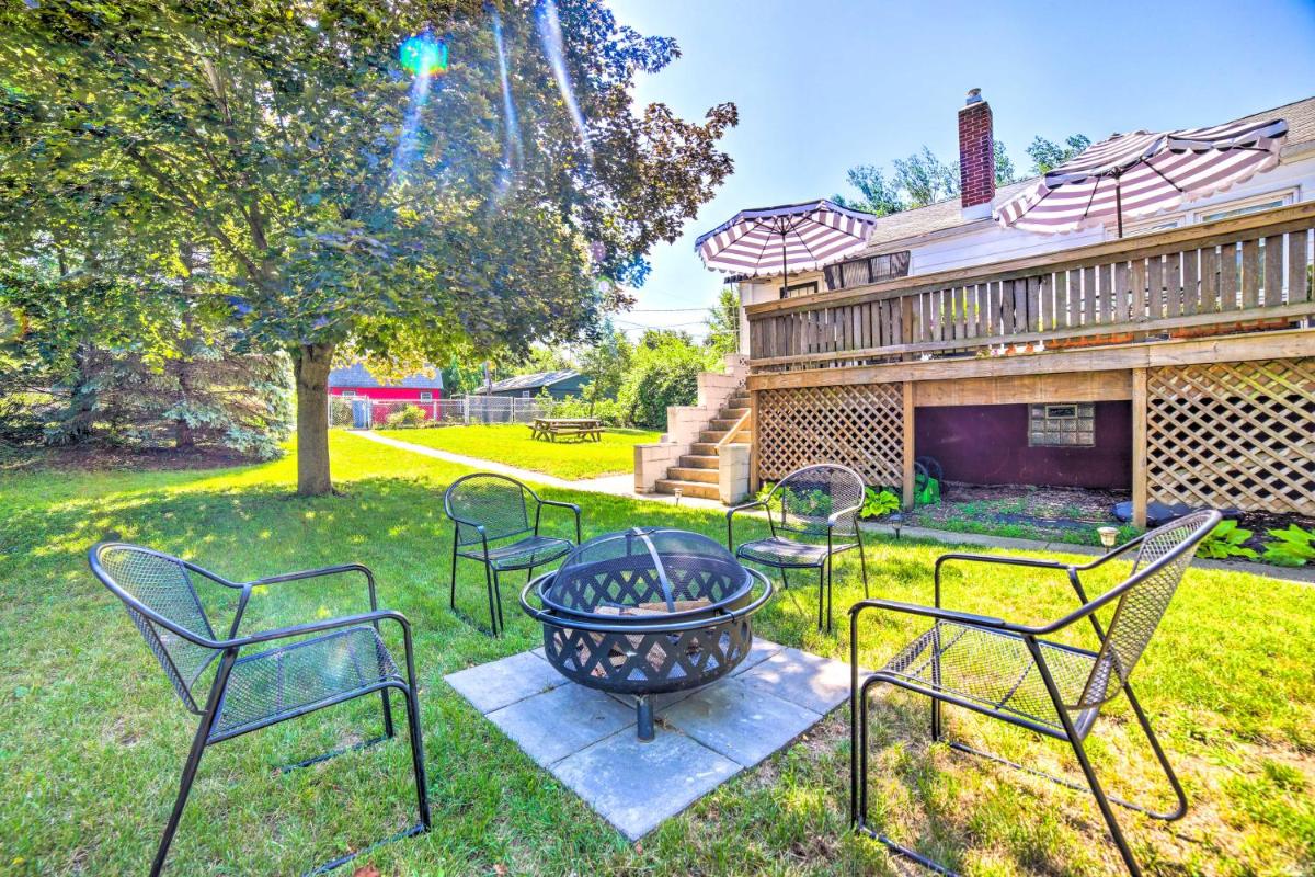 Modern Home with Grill, Steps to Lake Michigan! - Housity
