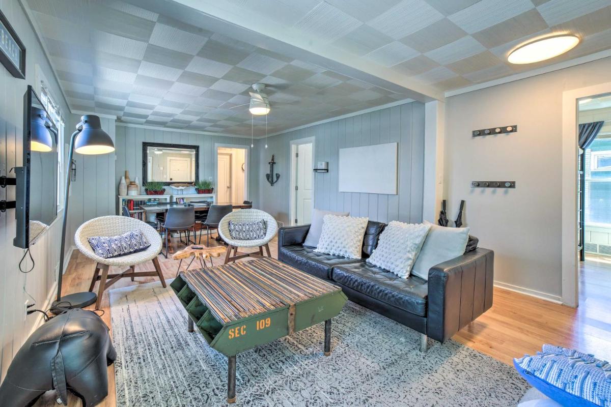 Modern Home with Grill, Steps to Lake Michigan! - Housity