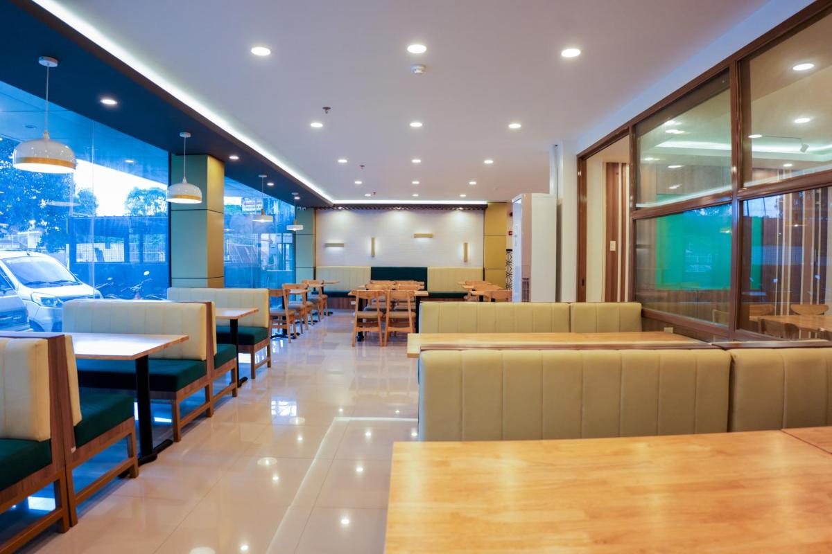 PRIMELUXE HOTEL - Hizvo