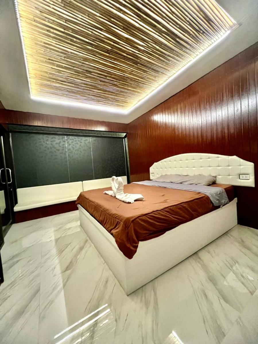 Noree Deluxe - Housity
