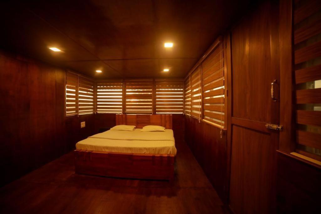 Wonder Hill Wayanad Resort - Housity