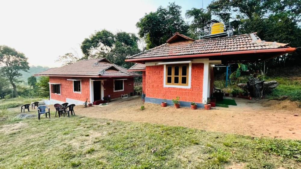 Madan Homestay - Housity