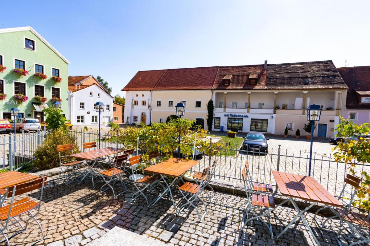 Schwarzacher Hof in Niederbayern - Housity