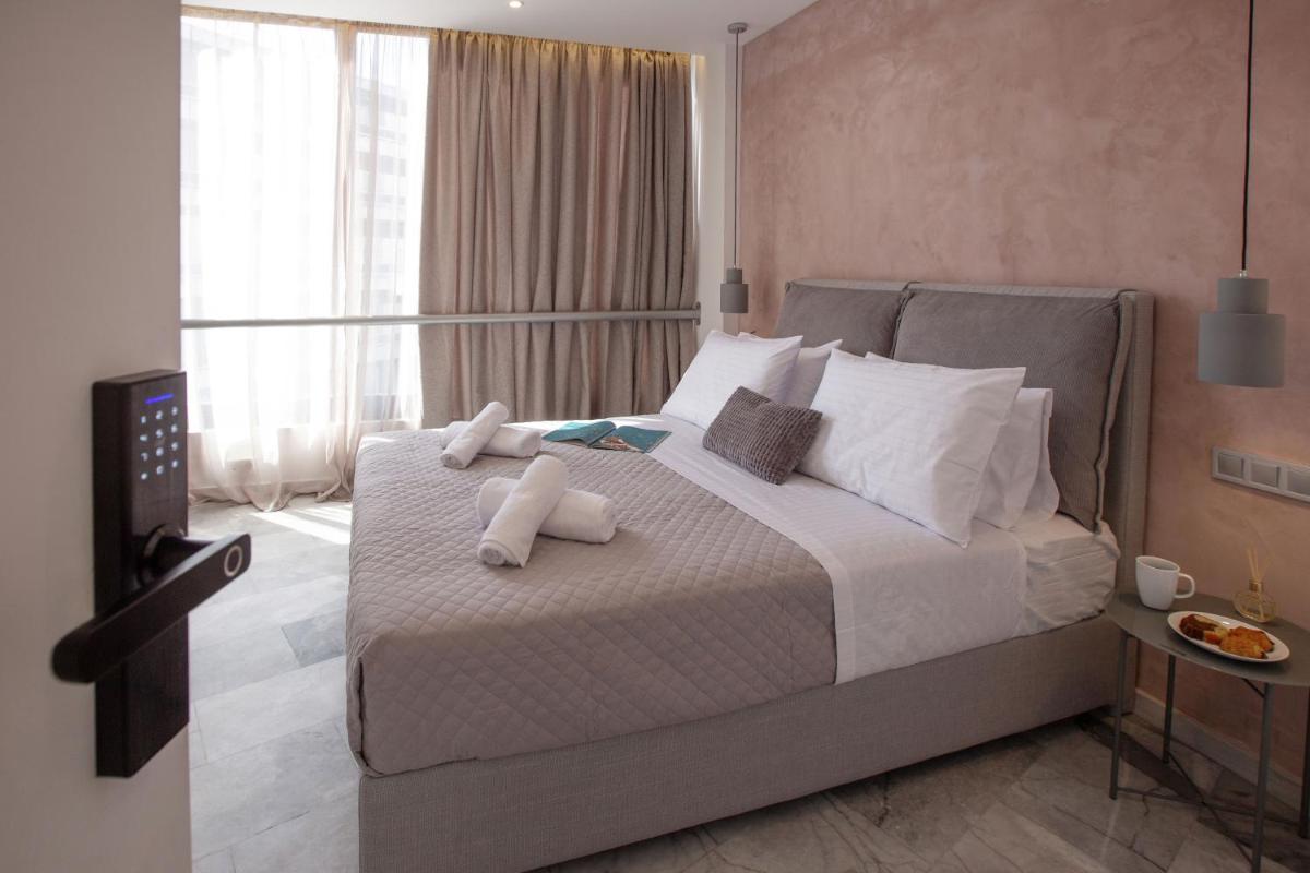Iconic Athens Suites - Housity