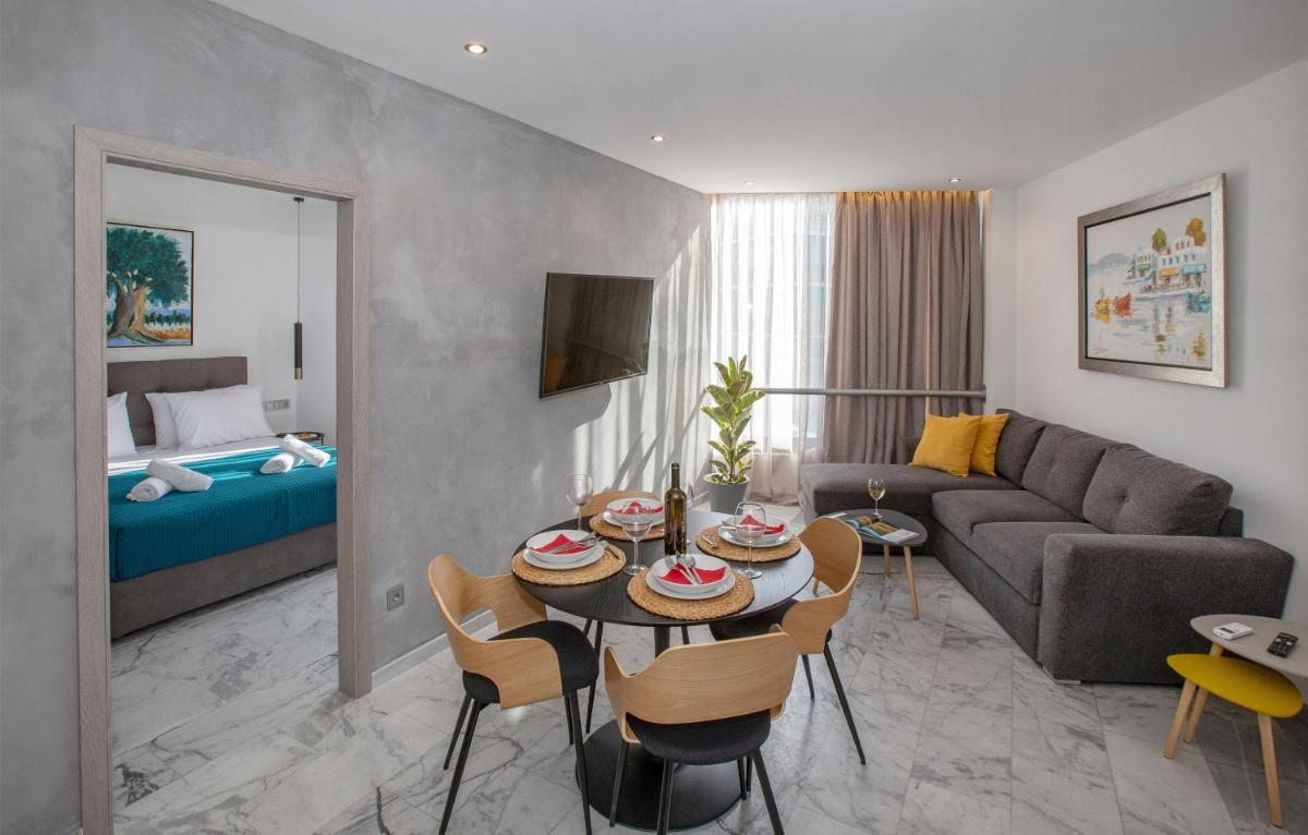 Iconic Athens Suites - Housity