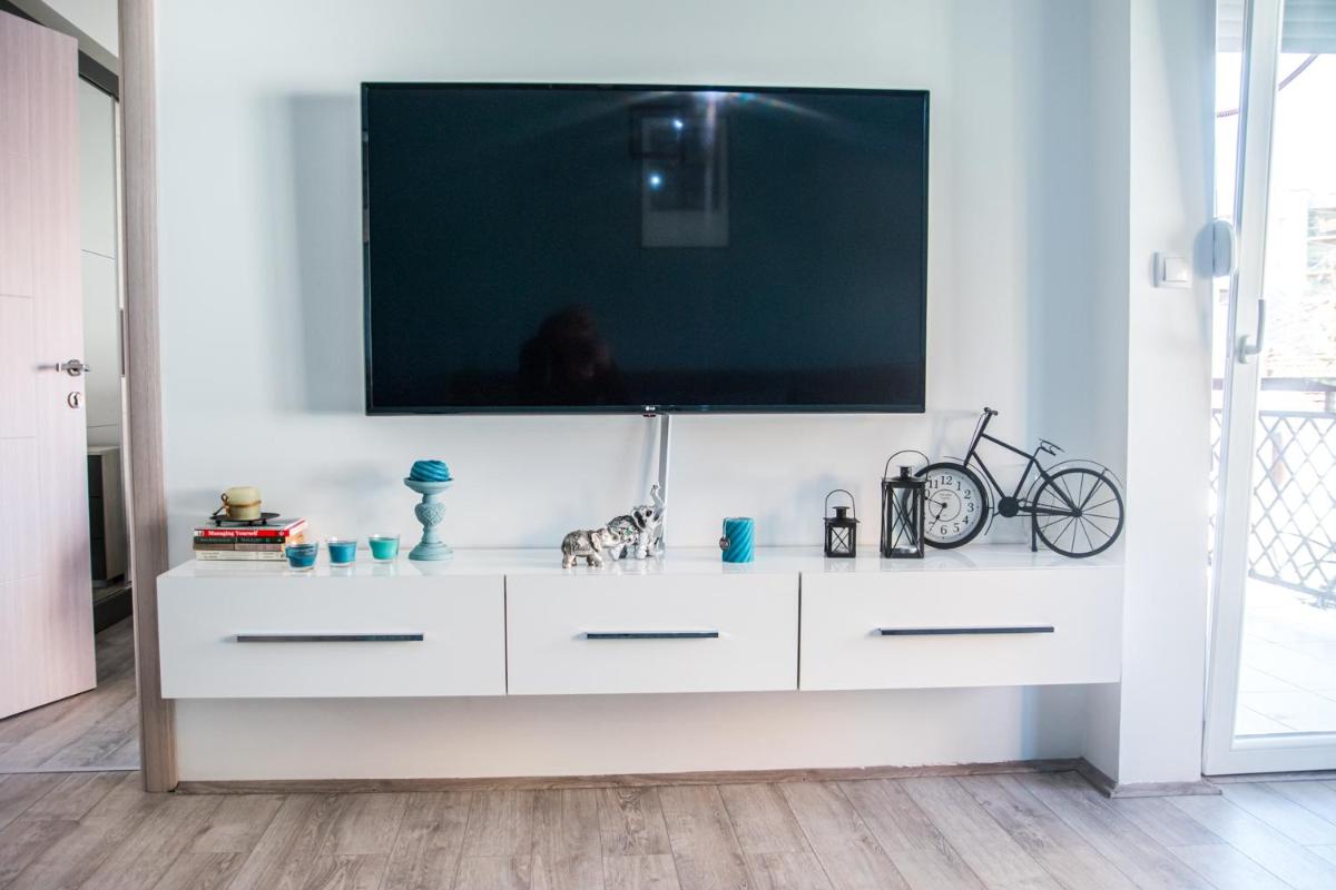 L&L Luxury Apartments - Housity