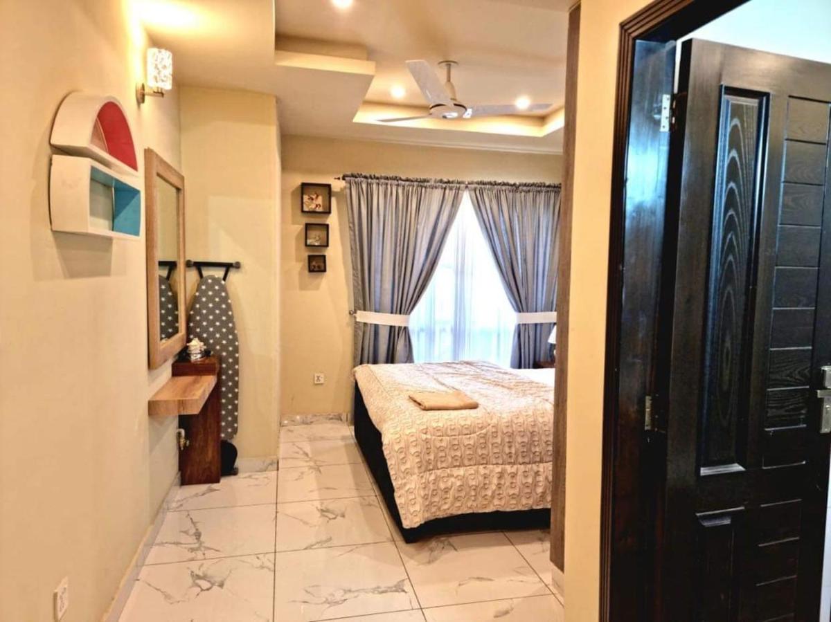 Comfortable & Lovely 1 Bed Apt In Bahria Town - Hizvo