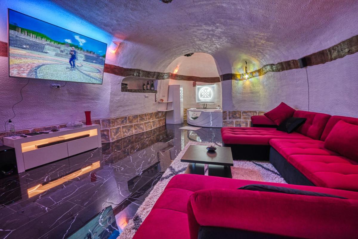 LA BODEGOSA Cave Suite - Housity