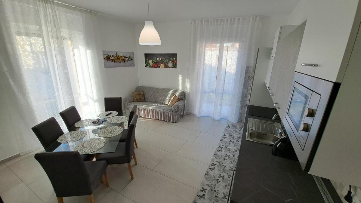 Suitetrails - Amantea Apartment The Shabby-Chic