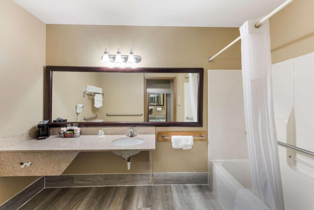 Quality Inn Upper Sandusky - Housity