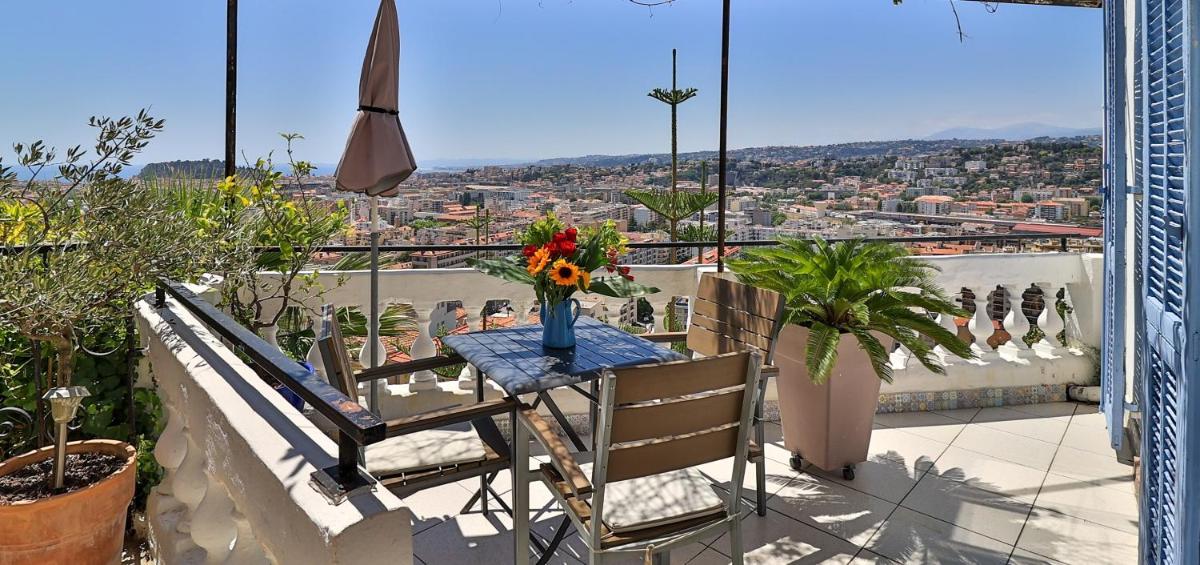 Le Panoramic Boutique Hôtel - Housity