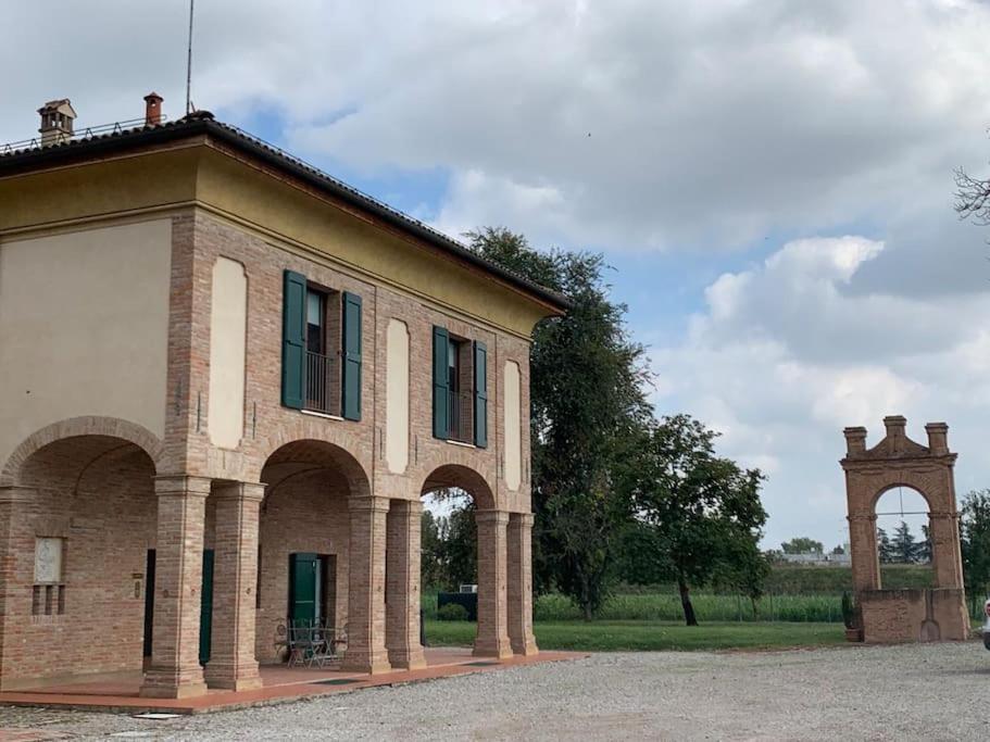 L' Ariosto: Casa del Cocchiere XVII sec. - Housity