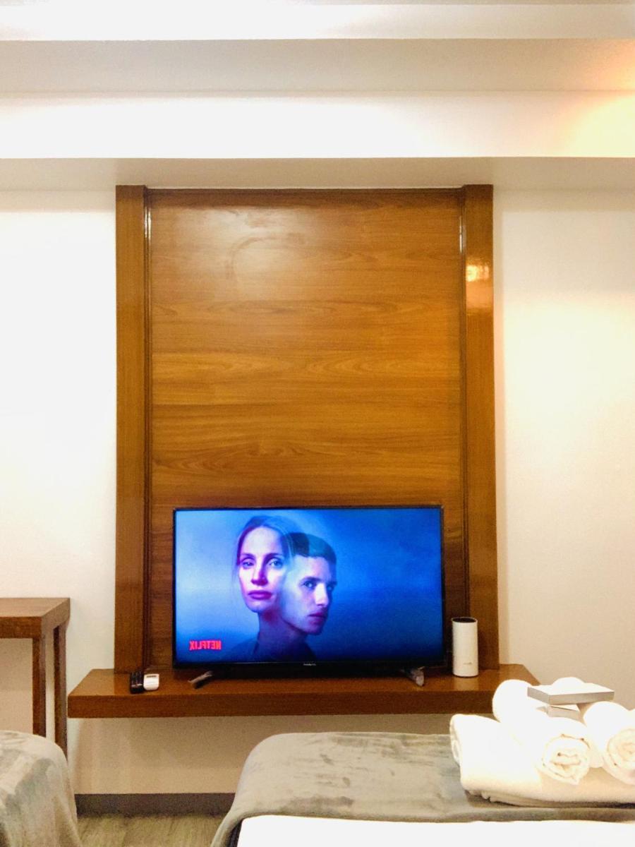 Suitetrails - Cozy Unit at the heart of Balanga City