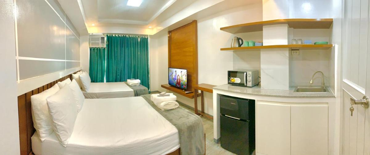 Suitetrails - Cozy Unit at the heart of Balanga City