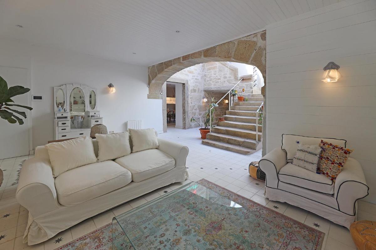 FLH Gaia Quinta de Sá - Country House - Housity