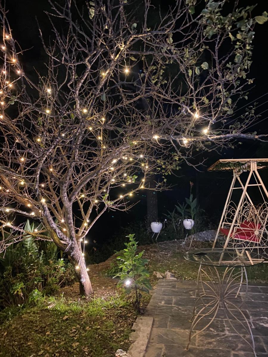 THE WESTBERRY 50mtrs offroading and 50 mtrs nature path - Housity