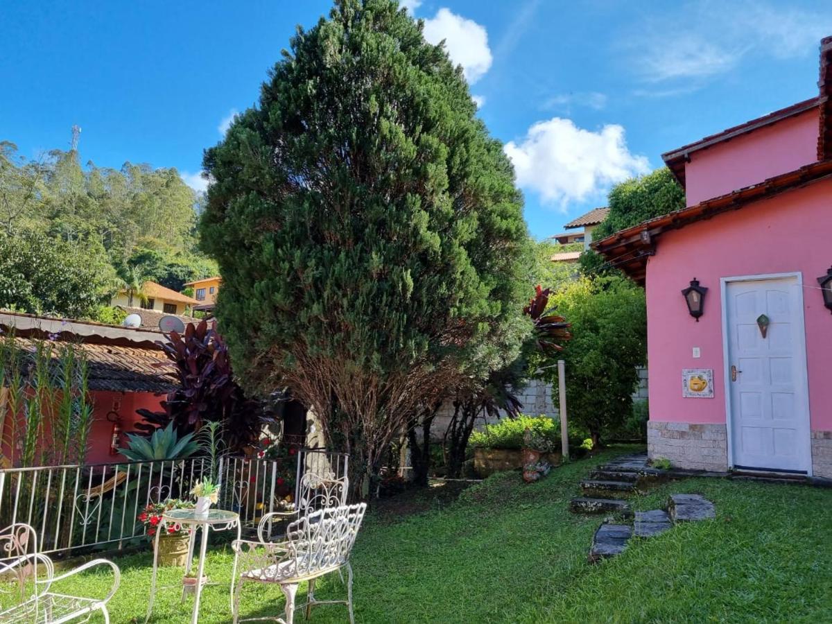 Pousada Lírio do Campo - Housity