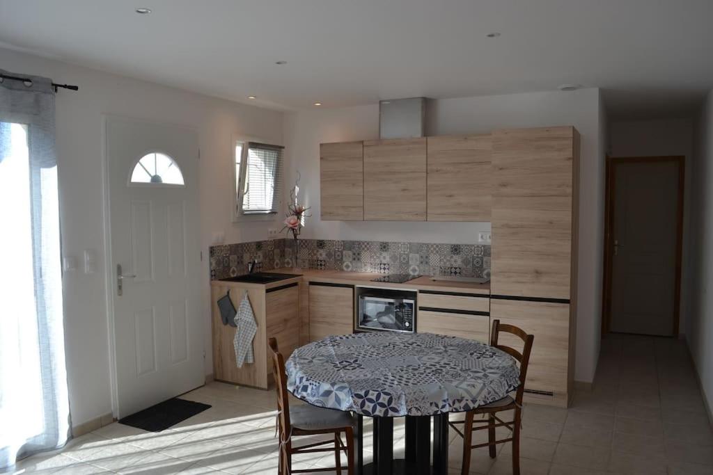 Suitetrails - Joli appartement au calme entre Nîmes et Avignon