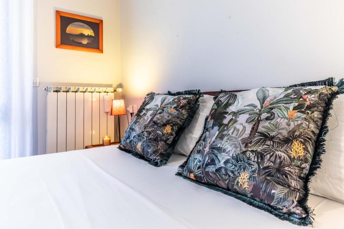 Prada House - Housity