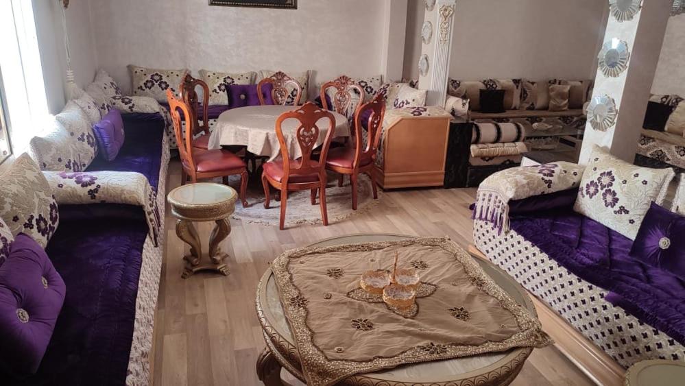 Luxurious, Modern and Oriental Appartement - Housity