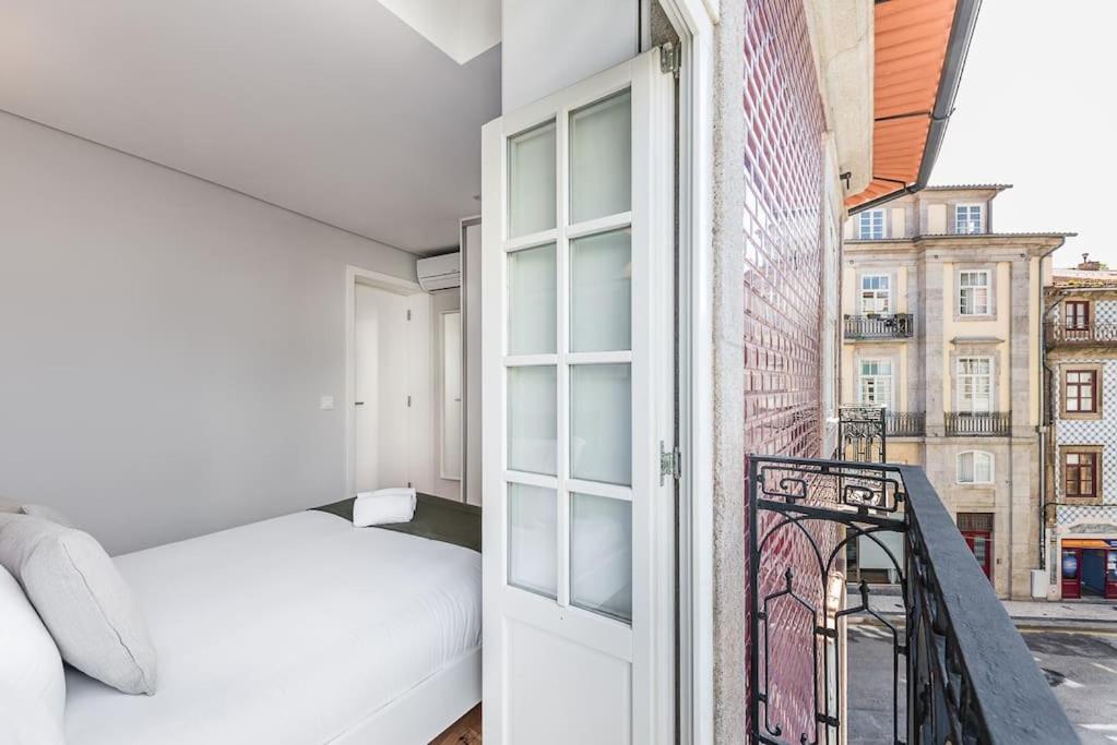 Cedofeita Balcony - Housity