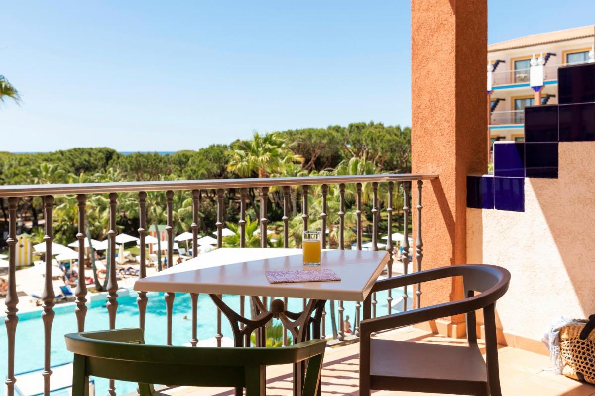 Un balcón o terraza de TUI Blue Isla Cristina Palace - Adults Recommended