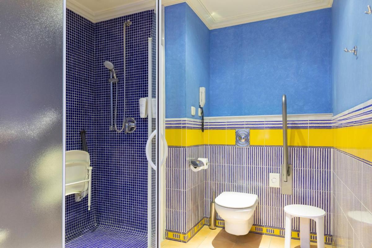 Un baño de TUI Blue Isla Cristina Palace - Adults Recommended