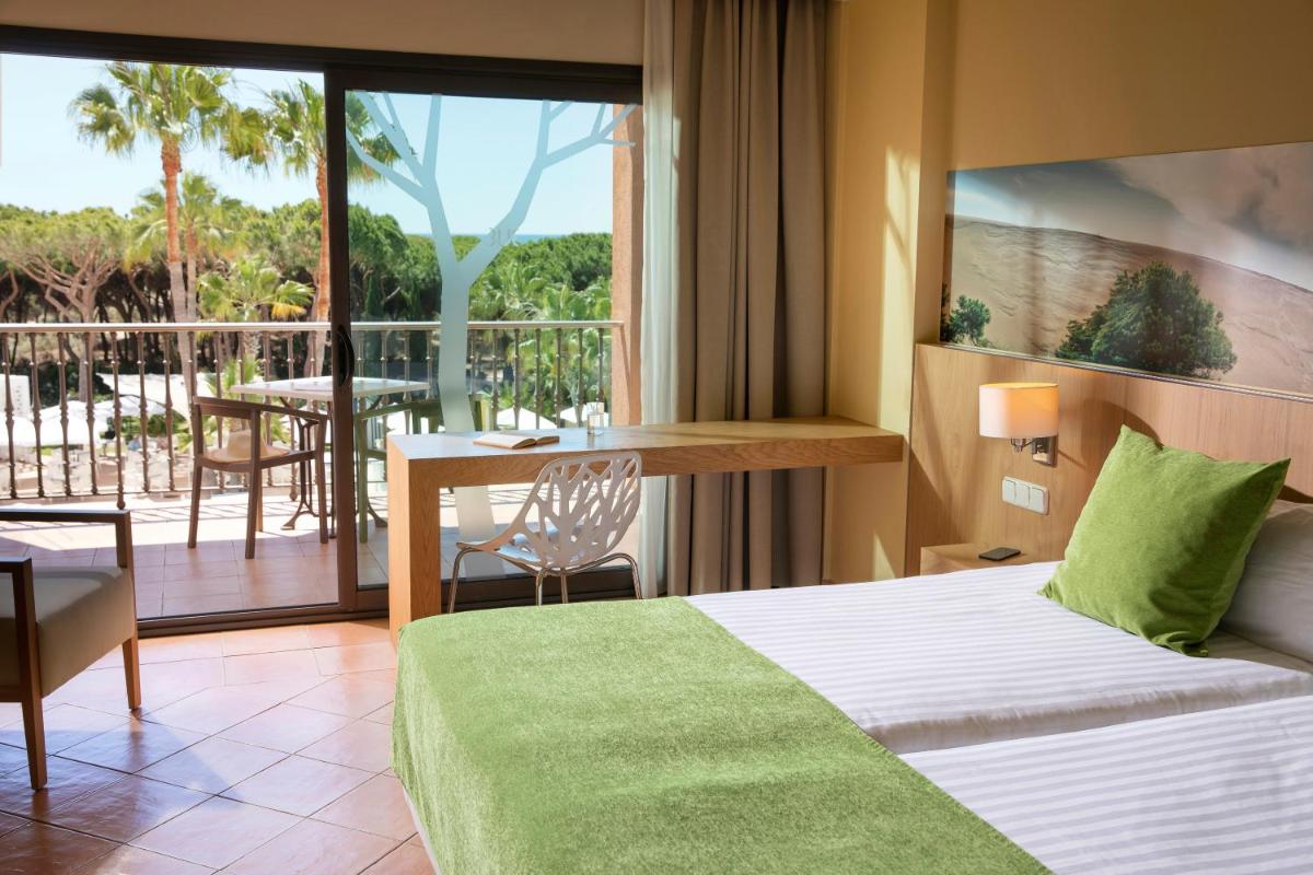 Cama o camas de una habitación en TUI Blue Isla Cristina Palace - Adults Recommended