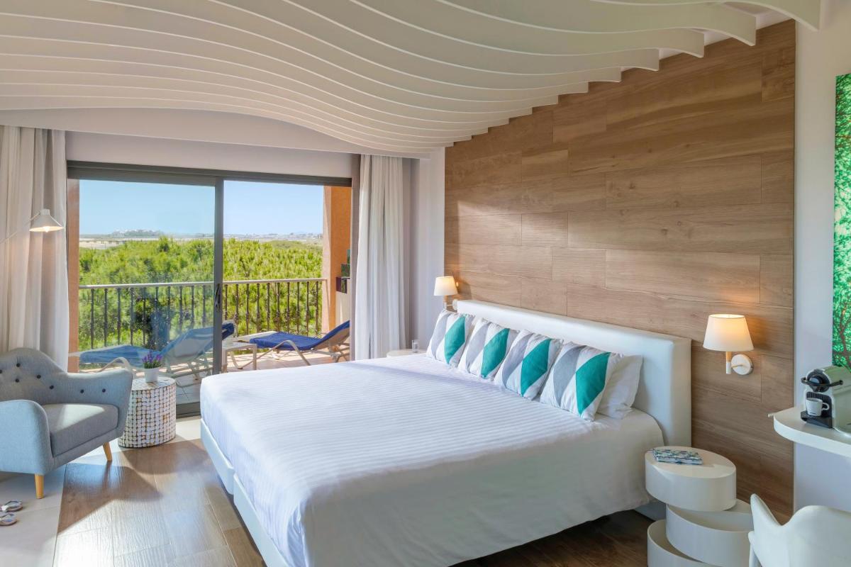 Cama o camas de una habitación en TUI Blue Isla Cristina Palace - Adults Recommended