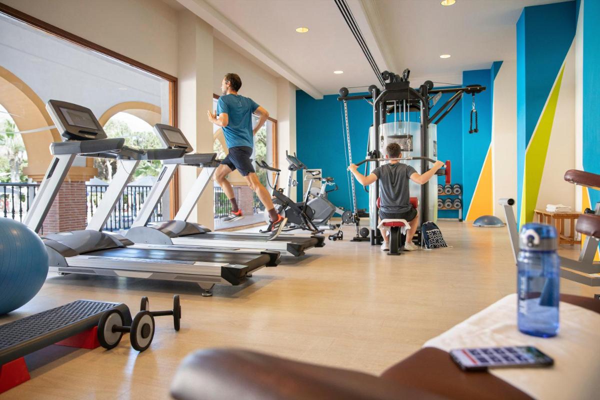 Gimnasio o instalaciones de fitness de TUI Blue Isla Cristina Palace - Adults Recommended